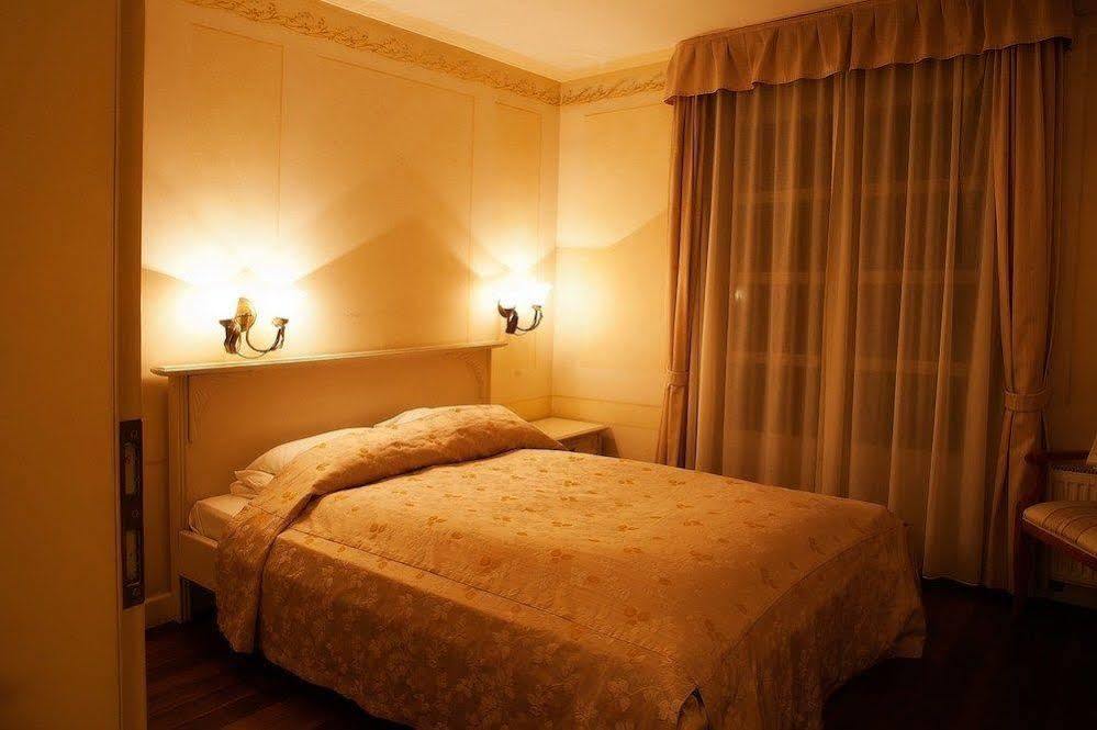 Villa Toscana Warszawa Luaran gambar
